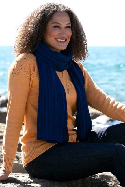 Nieuwe Vilten Damessjaal Navy Mountain Warehouse