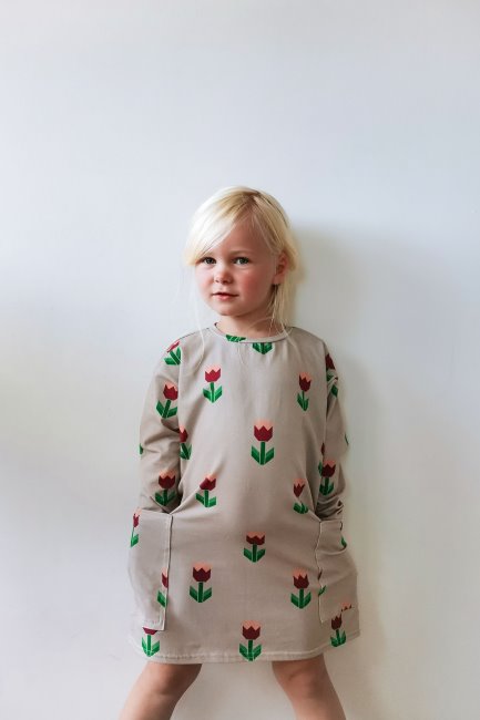 Oversized T-shirtjurk Met Bloemzak Voor Baby's/kinderen Bloemenmerken Mountain Warehouse